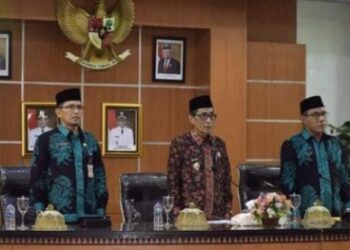 Wabup Bakhtiar Hadiri Paripurna DPRD Batanghari