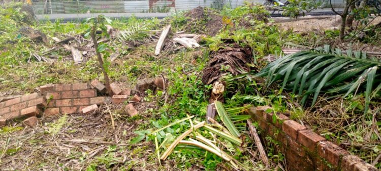 Akibat Aktivitas Proyek, Pondasi Rumah Warga Rusak Berat