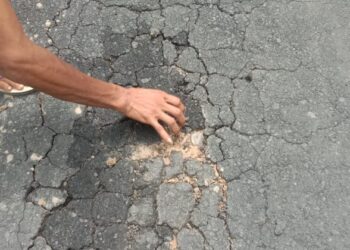 Telan Dana 3,4 Milyar, Proyek  Peningkatan Jalan Sungai Lanjut Sudah Rusak
