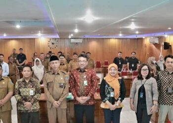 Sekda Tanjabbar Hadiri Rapat Pleno TPAKD