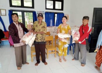 Kelurahan Simpang Tuan Distribusikan Bantuan CPP
