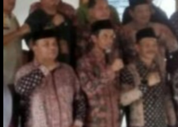 Sekda Kembali Mewakili Bupati Batanghari Melantik 8 Pejabat
