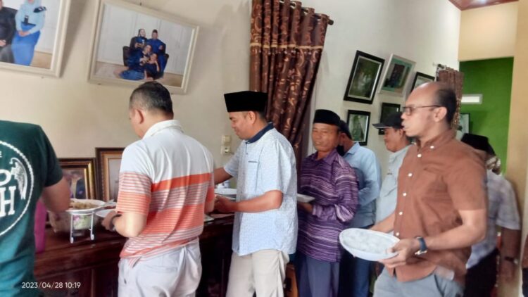 Kadis Kominfo melaksanakan Halal Bihalal
