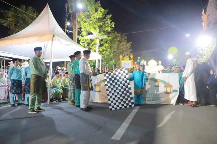 Bupati Tanjabbar Lepasan Festival Pawai Takbiran Idul Fitri 1444 H
