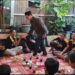Anggota DPRD Muaro Jambi Berikan Bantuan Kepada Senkom  