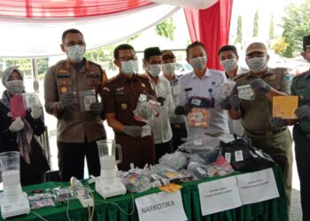 Sekretaris Daerah Batang Hari hadiri pemusnahan Barang Bukti Kejaksaan Negeri Batang Hari.