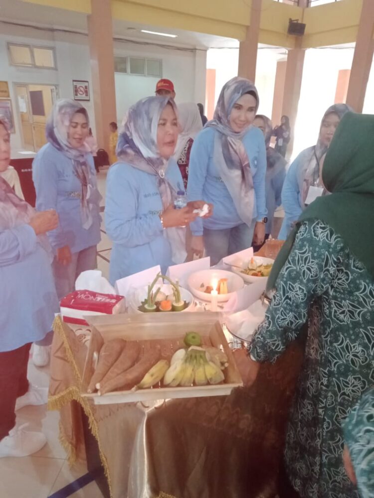 Wirdayanti Romi Hadir Di Jambore PKK