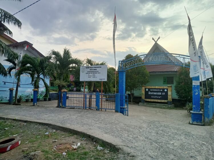 Jalin Kemitraan Dengan Institusi Pendidikan, Ketua DPD PPP-RI Koja Bawa Topik “Sampah”  