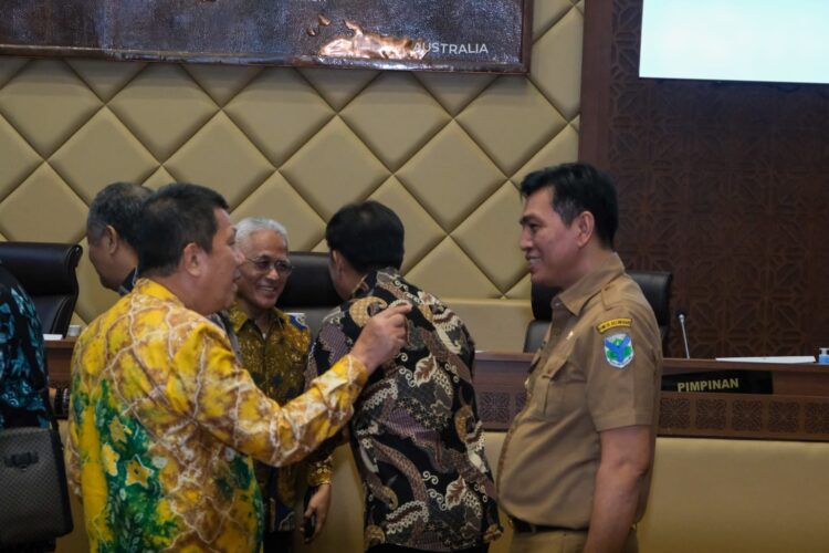 Bupati Fadhil Arief Hadir di RDP DPR RI