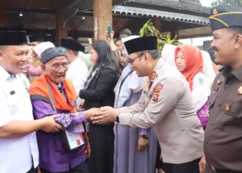 Bupati Batanghari Lepas 198 Calon Jemaah Haji