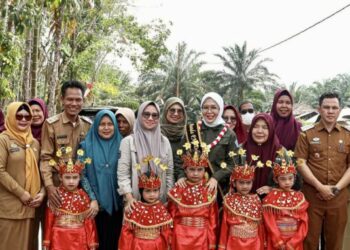 Hadir Di Peluncuran MBG di Pematang Gadung