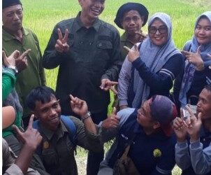 Bupati Fadhil Hadiri Tradisi Tahunan Sedekah Bubur