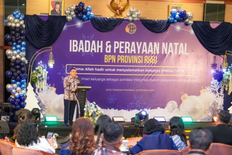Wamen Ossy Jaga Semangat untuk Layani Masyarakat