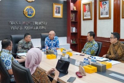 Terima Kunjungan Wamenlu ACN, Ini Kata Wamen Ossy