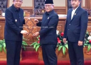 DPRD Muaro Jambi Gelar Paripurna