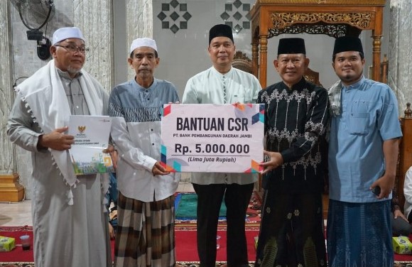 Wabup Merangin Khafidh, Safari Ramadhan di Masjid Miftahul Jannah Desa Mensango Kecamatan Tabir Lintas