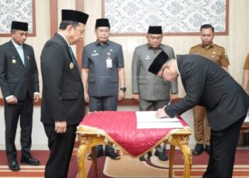 Pemkab Muaro Jambi Lantik 10 Pejabat Tinggi Pratama