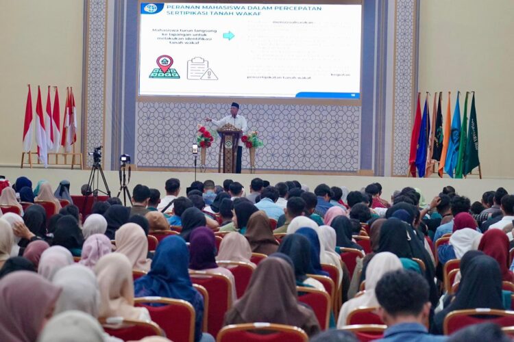 Berikan Kuliah Umum di UIN Datokarama Palu