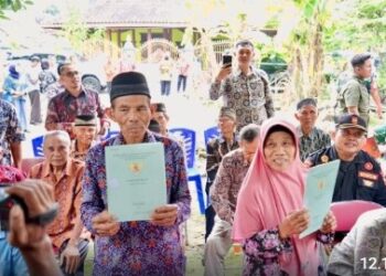 Sertipikat Tanah Mbah Tupon Kembali ke Tangan yang Berhak